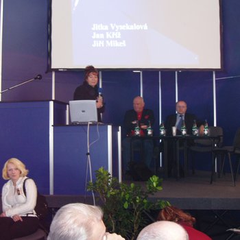 �esk� marketingov� spole�nost - Vzd�l�vac� projekty �esk� marketingov� spole�nosti