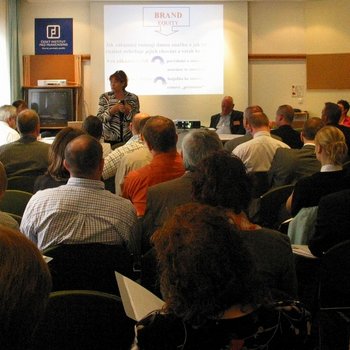 �esk� marketingov� spole�nost - Vzd�l�vac� projekty �esk� marketingov� spole�nosti