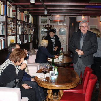 �esk� marketingov� spole�nost - Vzd�l�vac� projekty �esk� marketingov� spole�nosti