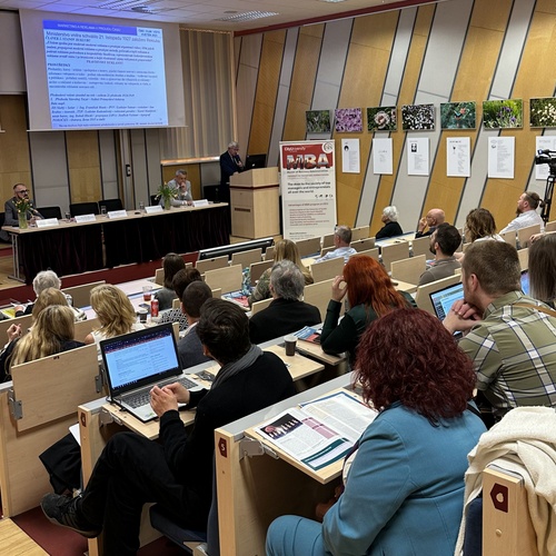 �esk� marketingov� spole�nost - Klub u�itel� marketingu