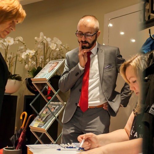 �esk� marketingov� spole�nost - Klub u�itel� marketingu