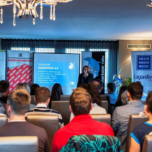 �esk� marketingov� spole�nost - Klub u�itel� marketingu