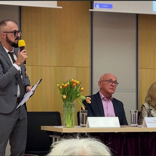 �esk� marketingov� spole�nost - Klub u�itel� marketingu