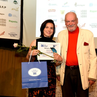 �esk� marketingov� spole�nost - Duhov� delf�n