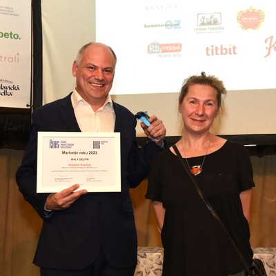 �esk� marketingov� spole�nost - Mal� delf�n