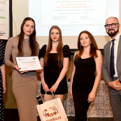 �esk� marketingov� spole�nost - Market�r roku Junior - Cena za komunika�n� strategii/ kreativitu