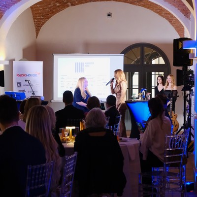 �esk� marketingov� spole�nost - Sout� Market�r roku