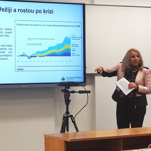 �esk� marketingov� spole�nost - Krizov� komunikace zna�ky