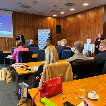 �esk� marketingov� spole�nost - Semin�� Marketing a um�l� inteligence: Inspirace bez hranic