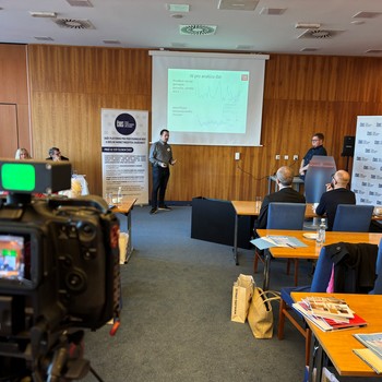 �esk� marketingov� spole�nost - Semin�� Marketing a um�l� inteligence: Inspirace bez hranic