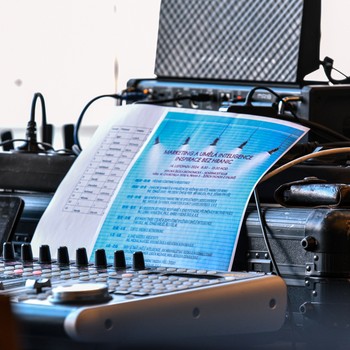 �esk� marketingov� spole�nost - Semin�� Marketing a um�l� inteligence: Inspirace bez hranic