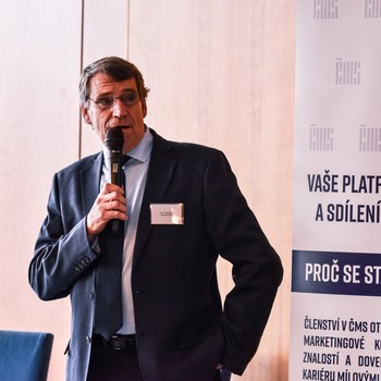 �esk� marketingov� spole�nost - Semin�� Marketing a um�l� inteligence: Inspirace bez hranic