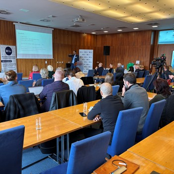 �esk� marketingov� spole�nost - Semin�� Marketing a um�l� inteligence: Inspirace bez hranic