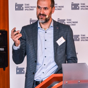 �esk� marketingov� spole�nost - Semin�� Marketing a um�l� inteligence: Inspirace bez hranic