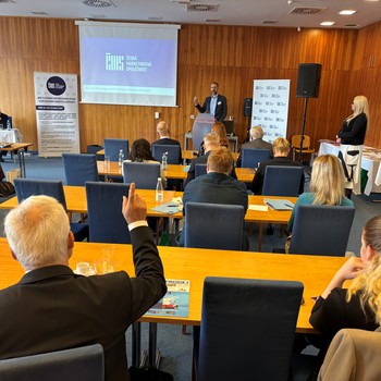 �esk� marketingov� spole�nost - Semin�� Marketing a um�l� inteligence: Inspirace bez hranic