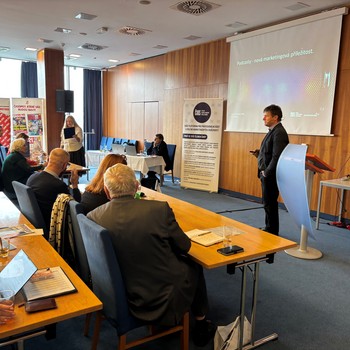 �esk� marketingov� spole�nost - Semin�� Marketing a um�l� inteligence: Inspirace bez hranic