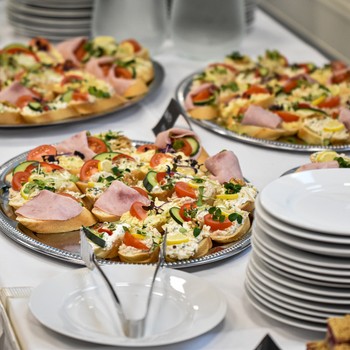 �esk� marketingov� spole�nost - Marketing a komunikace: Inovace a trendy ve v�uce na vysok�ch �kol�ch