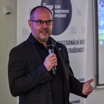 �esk� marketingov� spole�nost - Marketing a komunikace: Inovace a trendy ve v�uce na vysok�ch �kol�ch