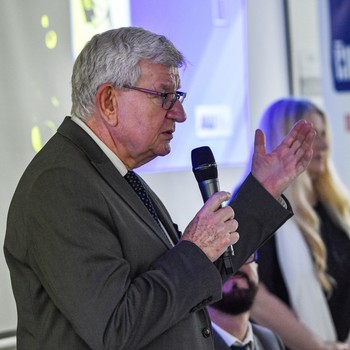 �esk� marketingov� spole�nost - Marketing a komunikace: Inovace a trendy ve v�uce na vysok�ch �kol�ch