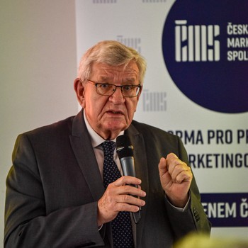 �esk� marketingov� spole�nost - Marketing a komunikace: Inovace a trendy ve v�uce na vysok�ch �kol�ch