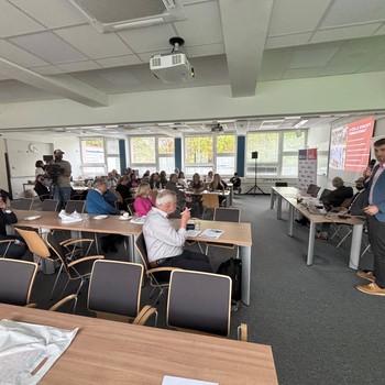 �esk� marketingov� spole�nost - Marketing a komunikace: Inovace a trendy ve v�uce na vysok�ch �kol�ch