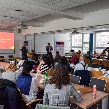 �esk� marketingov� spole�nost - Marketing a komunikace: Inovace a trendy ve v�uce na vysok�ch �kol�ch