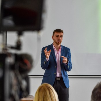 �esk� marketingov� spole�nost - Marketing a komunikace: Inovace a trendy ve v�uce na vysok�ch �kol�ch