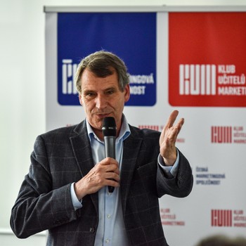 �esk� marketingov� spole�nost - Marketing a komunikace: Inovace a trendy ve v�uce na vysok�ch �kol�ch