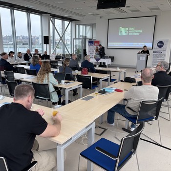 �esk� marketingov� spole�nost - Vzd�l�vac� projekty �esk� marketingov� spole�nosti