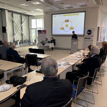 �esk� marketingov� spole�nost - Vzd�l�vac� projekty �esk� marketingov� spole�nosti